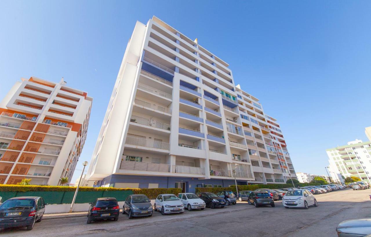 Pangsapuri 70 m² dengan 2 bilik tidur dan 2 bilik mandi peribadi di Praia do Vau Portimao Luaran gambar
